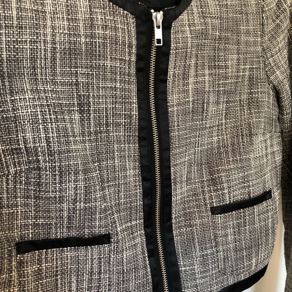 Tweed Studded Crop Jacket - Picture 5 of 6